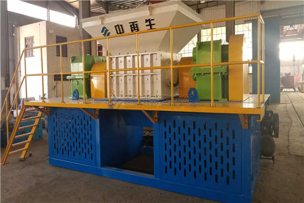 金属撕碎机对于废旧钢筋的撕碎也很是完美